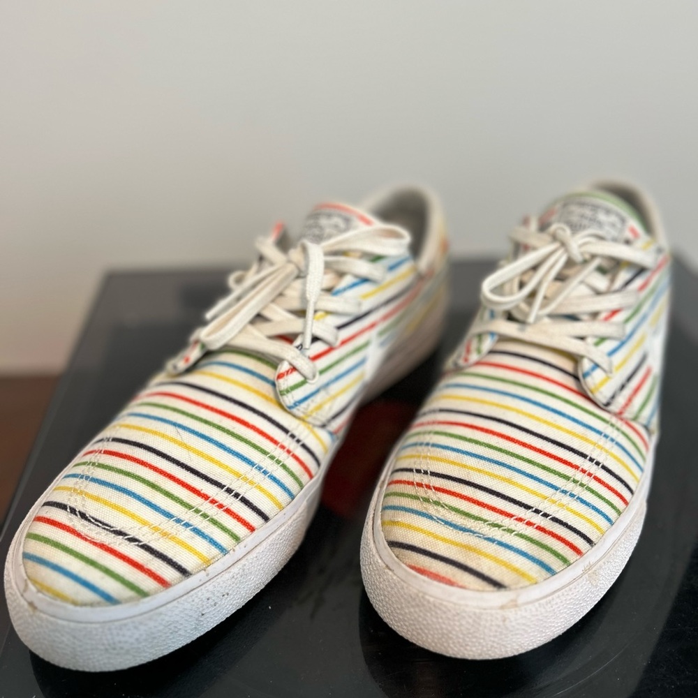 Unique, Rare / Janoski Canvas Nike SB